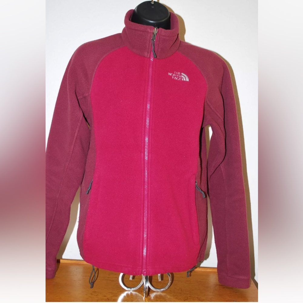 THE NORTH FACE WOMEN'S KHUMBU FLEECE JACKET MAGENTA AND DARK MAGENTA SIZE SMALL
